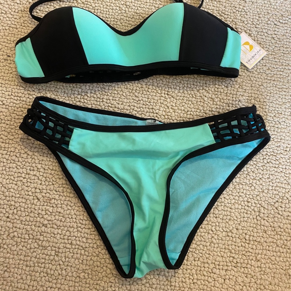 Tini Bikini Blue and black top